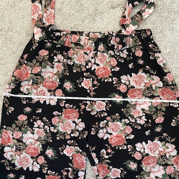 Double Click Wide Leg Floral Pants - Picture 12 of 16